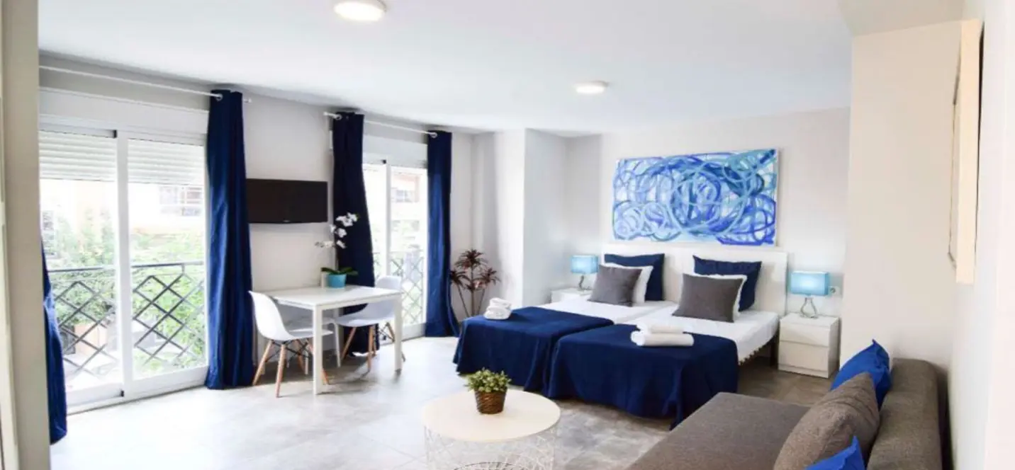 Sale of apartment complex in Málaga Centro 1