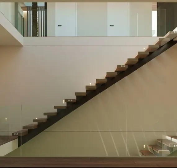 Продажа  отдельно стоящей виллы в Estepona