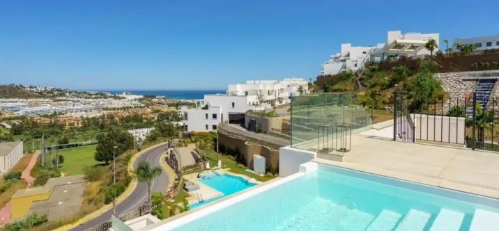 Venta de ático dúplex en La Cala 0