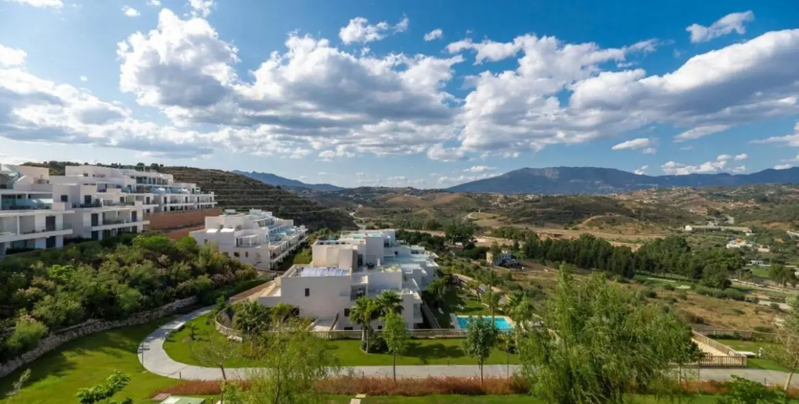 Sale of penthouse duplex in La Cala 2