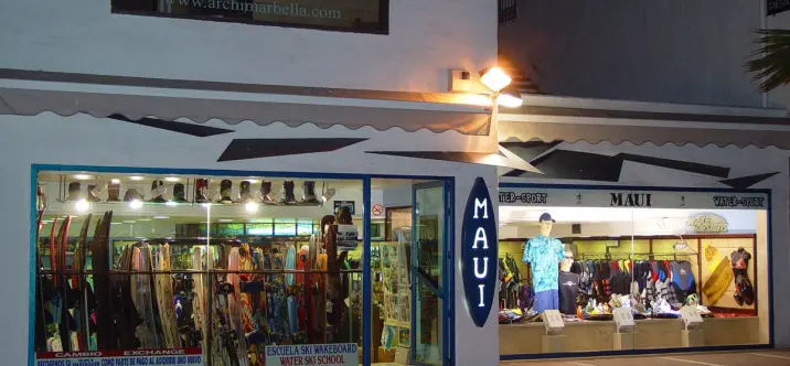 Продажа магазина в Puerto Banús 0