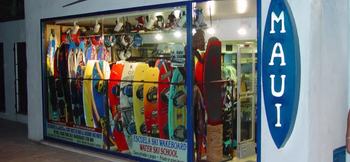 Продажа магазина в Puerto Banús 1