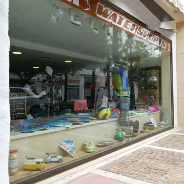 Продажа магазина в Puerto Banús