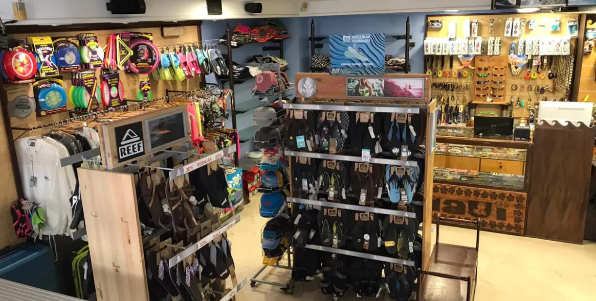 Sale of shop in Puerto Banús 10