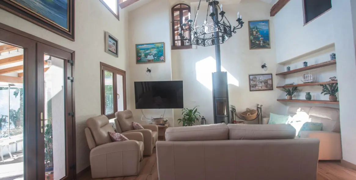 Продажа финки в Casares 9