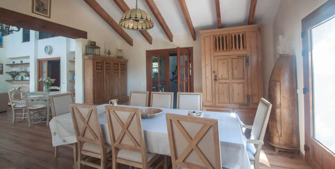 Продажа финки в Casares 20