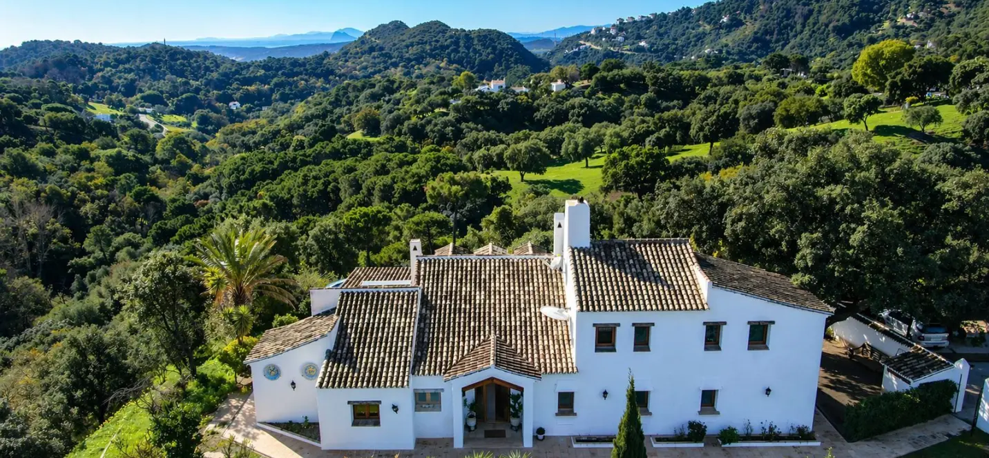 Sale of finca - cortijo in Casares 0