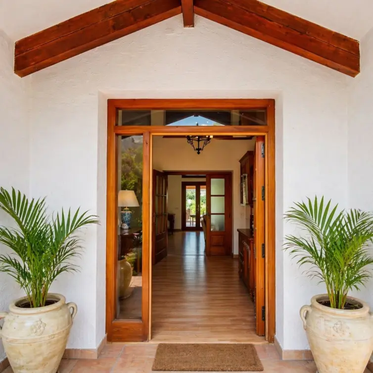 Sale of finca - cortijo in Casares