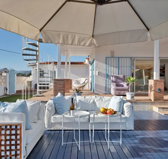 Oтдельно стоящая вилла R4942390