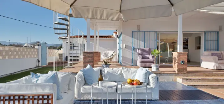 Venta de villa independiente en San Pedro de Alcántara 1