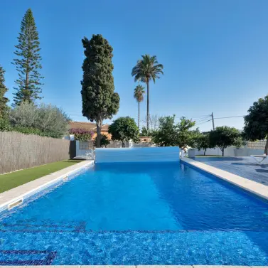 Venta de villa independiente en San Pedro de Alcántara