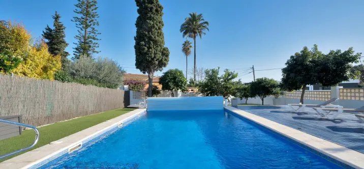 Продажа  отдельно стоящей виллы в San Pedro de Alcántara 3