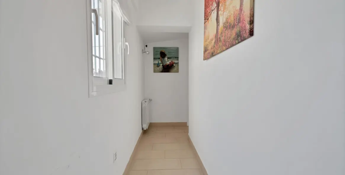 Продажа  отдельно стоящей виллы в San Pedro de Alcántara 32