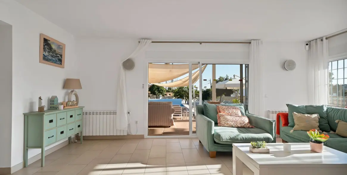 Продажа  отдельно стоящей виллы в San Pedro de Alcántara 42