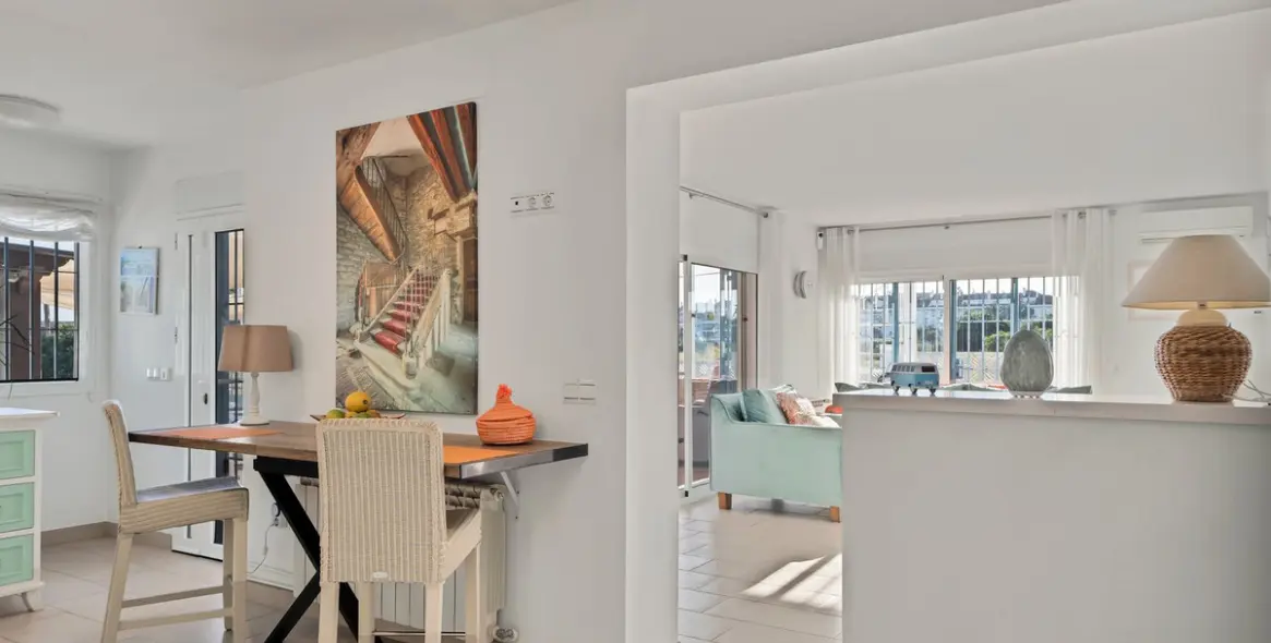 Продажа  отдельно стоящей виллы в San Pedro de Alcántara 44