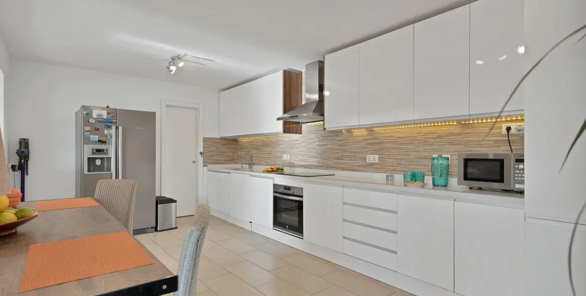 Продажа  отдельно стоящей виллы в San Pedro de Alcántara 46