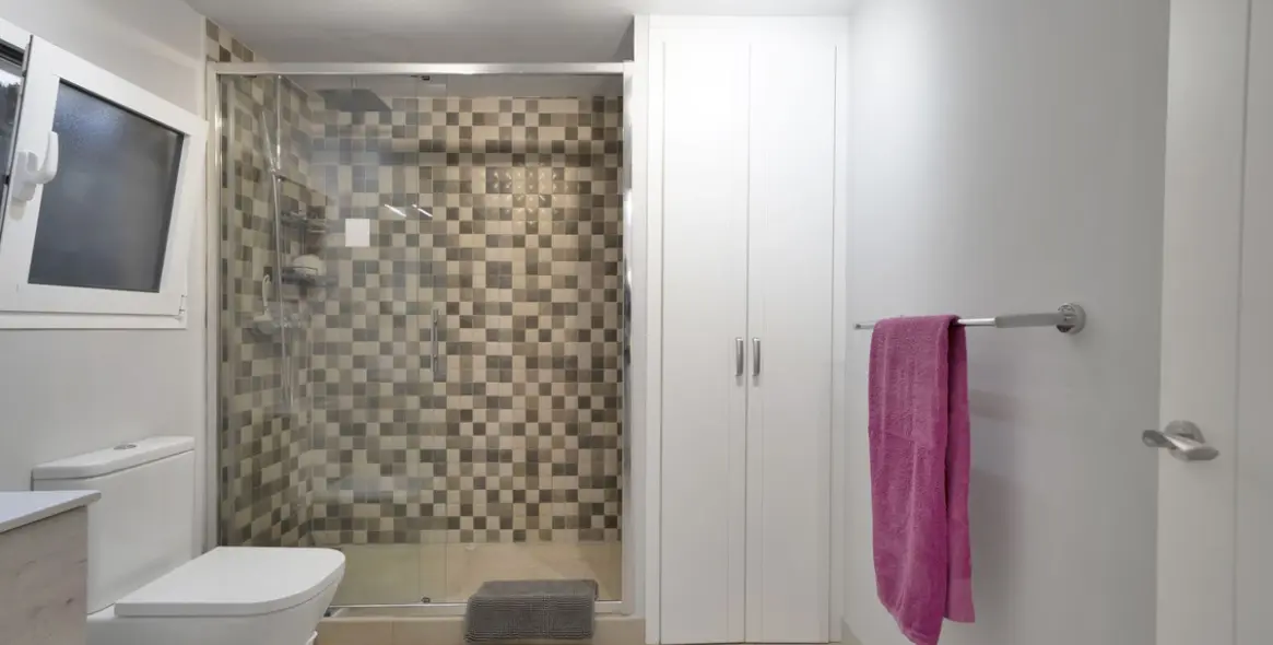 Продажа  отдельно стоящей виллы в San Pedro de Alcántara 60