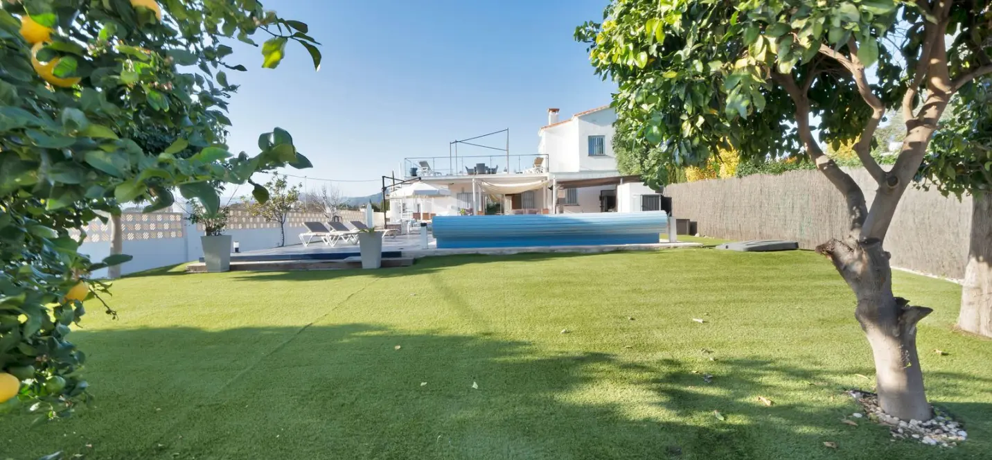 Venta de villa independiente en San Pedro de Alcántara 1