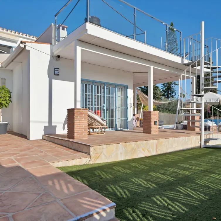 Venta de villa independiente en San Pedro de Alcántara