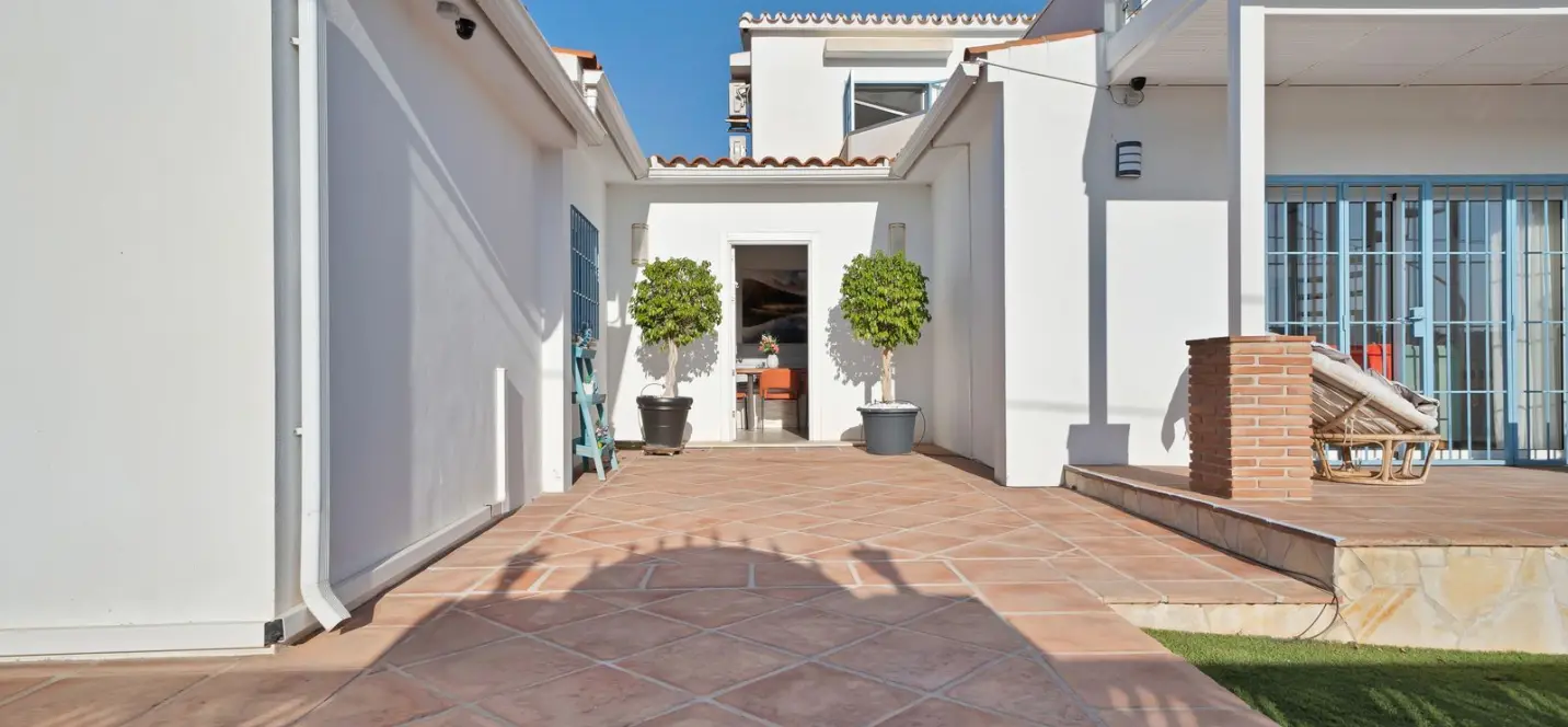 Venta de villa independiente en San Pedro de Alcántara 3