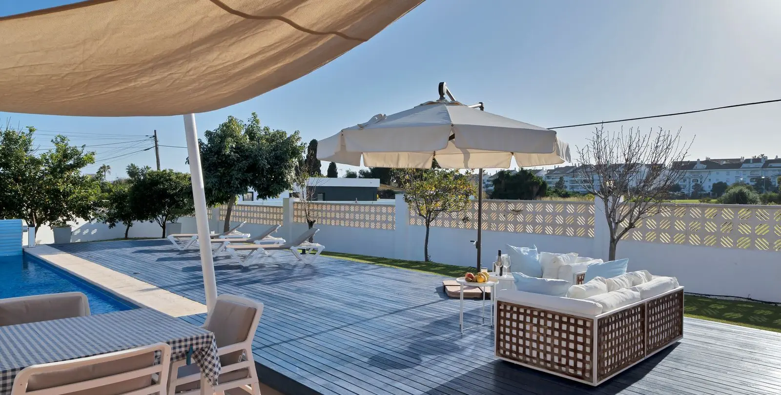 Venta de villa independiente en San Pedro de Alcántara 13