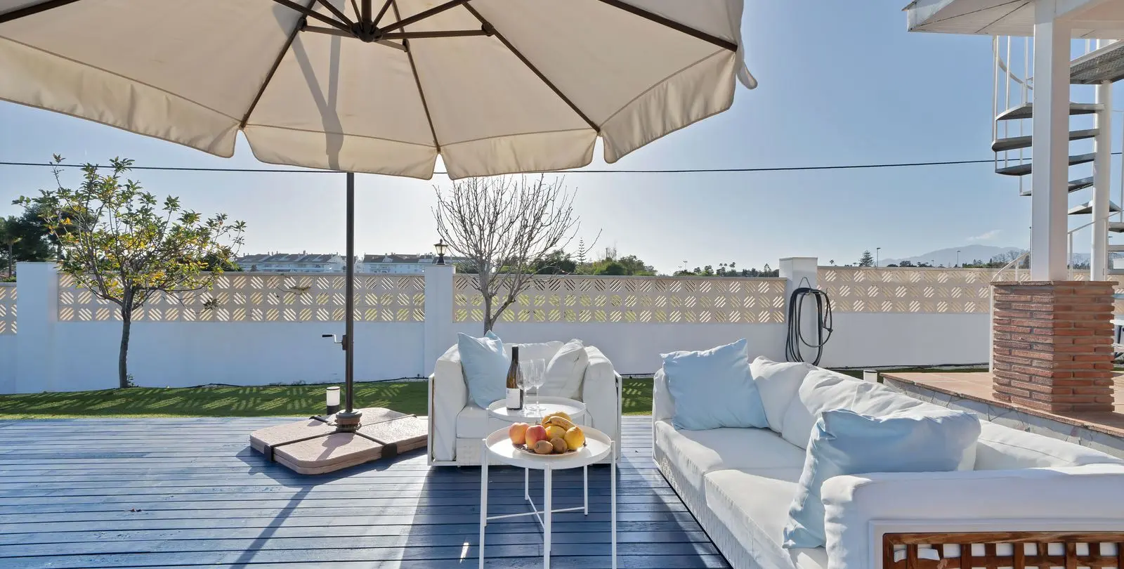 Venta de villa independiente en San Pedro de Alcántara 14