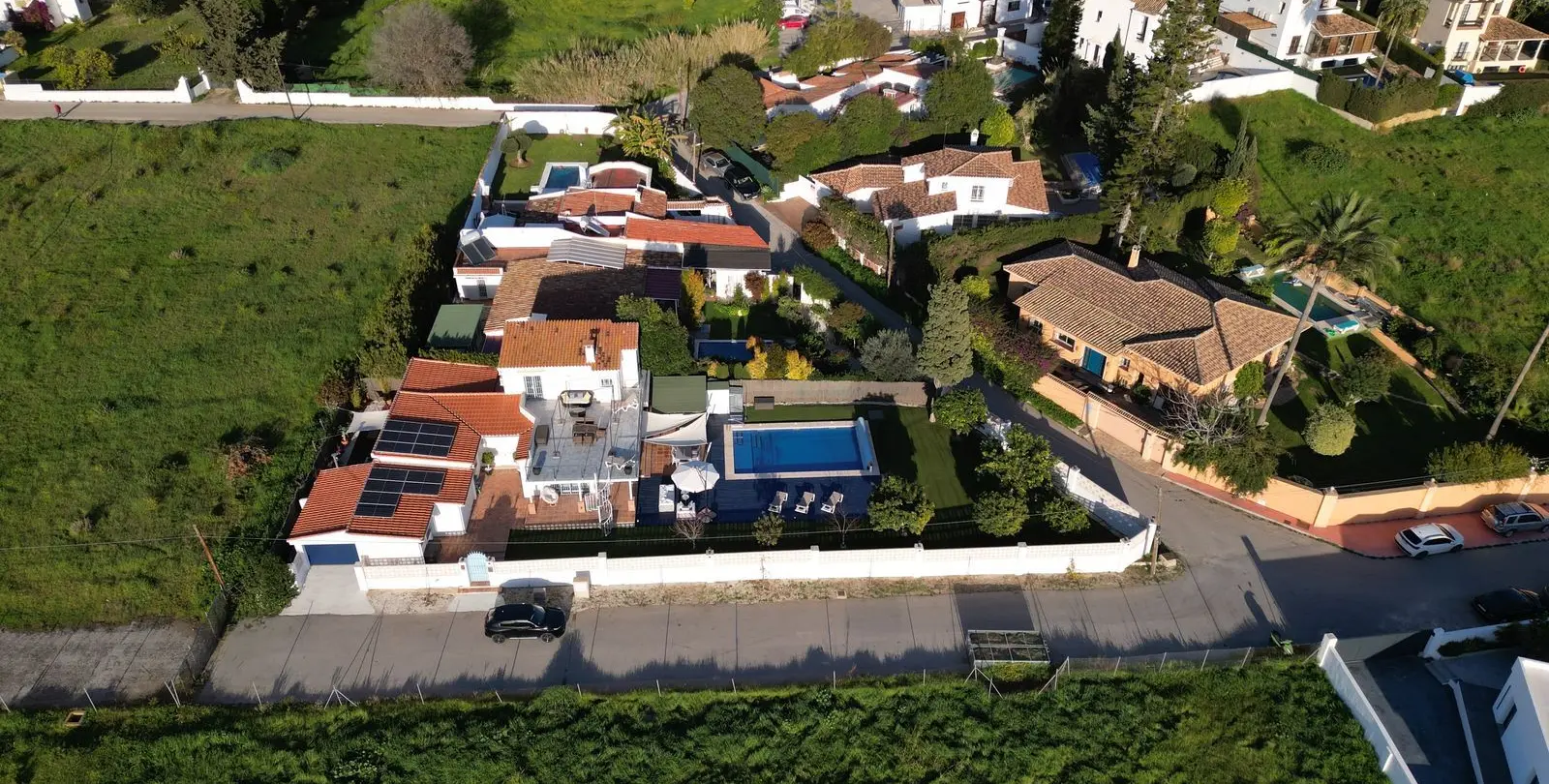 Venta de villa independiente en San Pedro de Alcántara 75