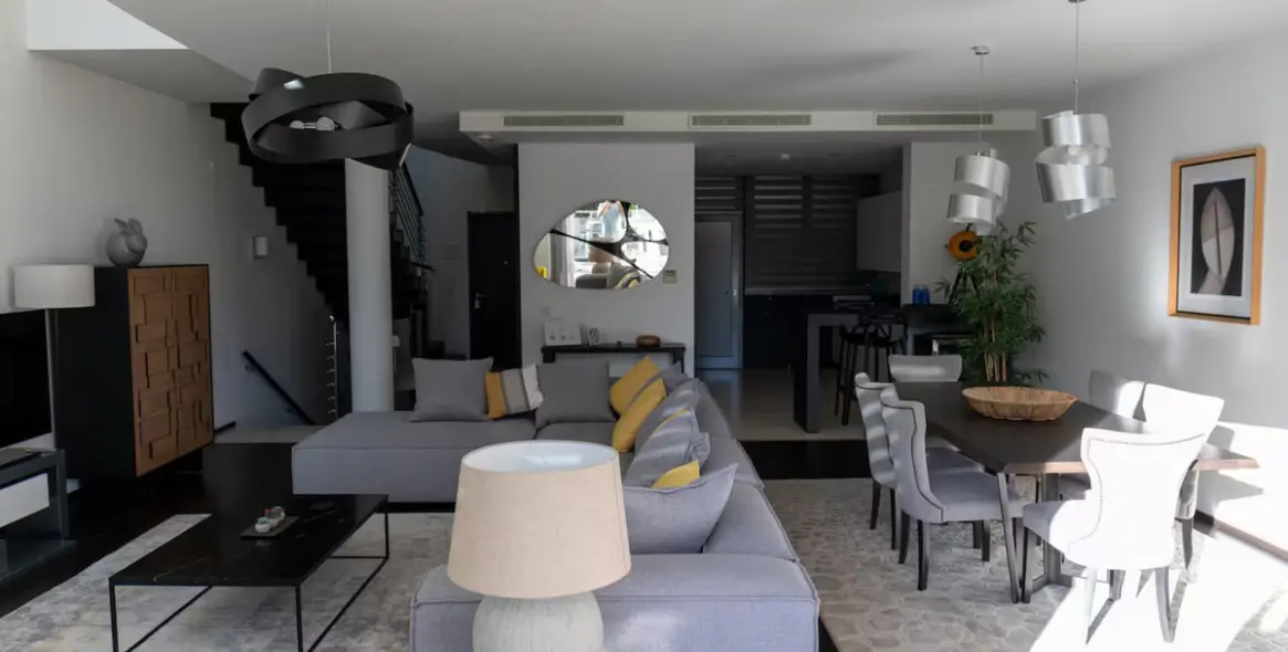 Долгосрочная аренда таунхауса в Sierra Blanca 15