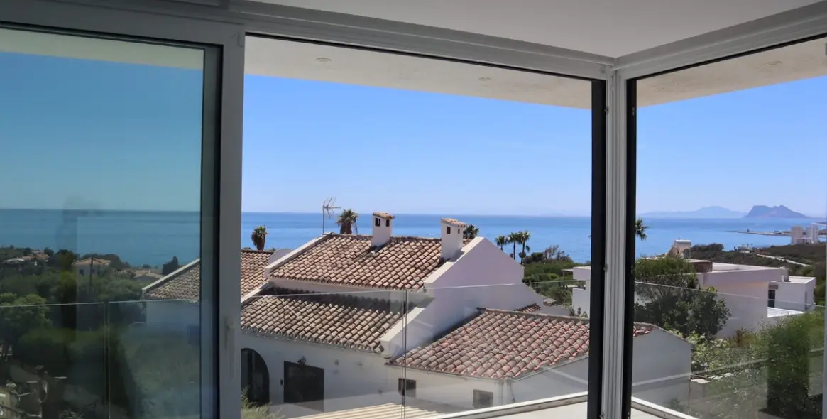 Продажа  отдельно стоящей виллы в Torreguadiaro 6