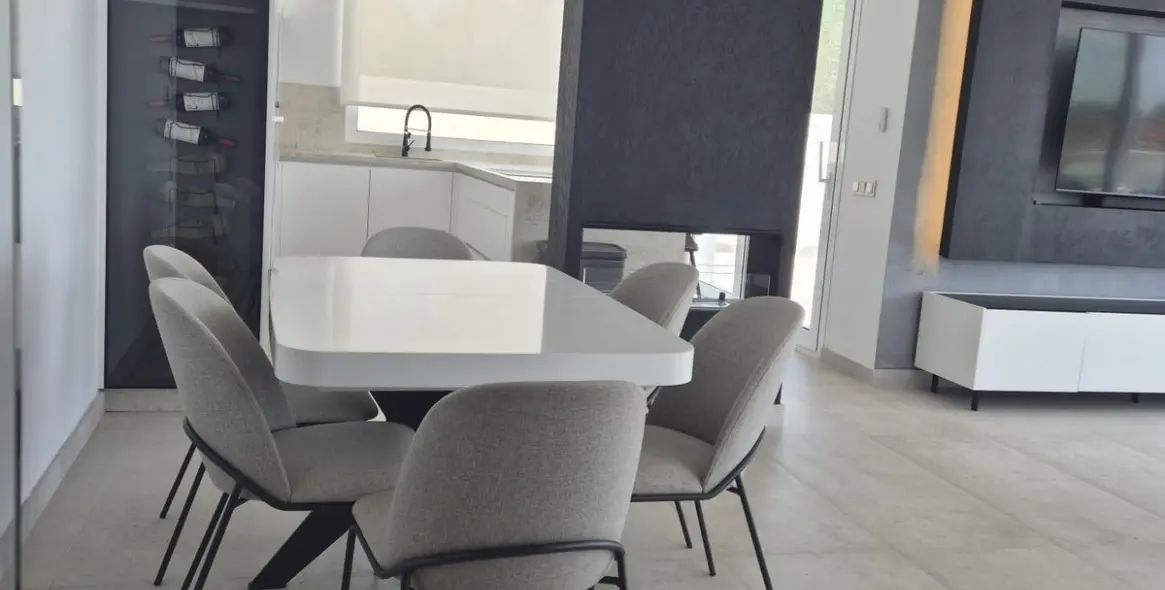 Продажа  отдельно стоящей виллы в Torreguadiaro 14