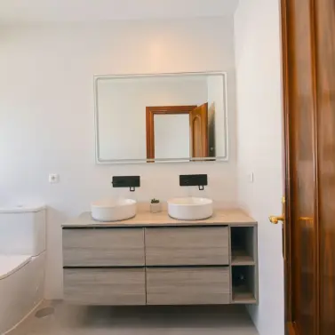 Sale of detached villa in El Paraiso