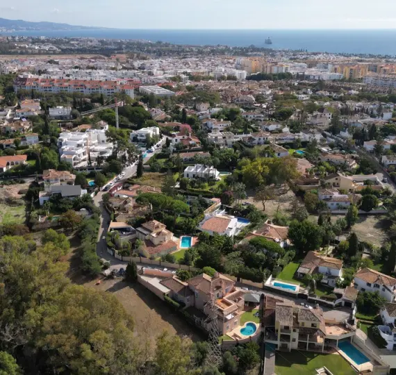 Oтдельно стоящая вилла R4926724