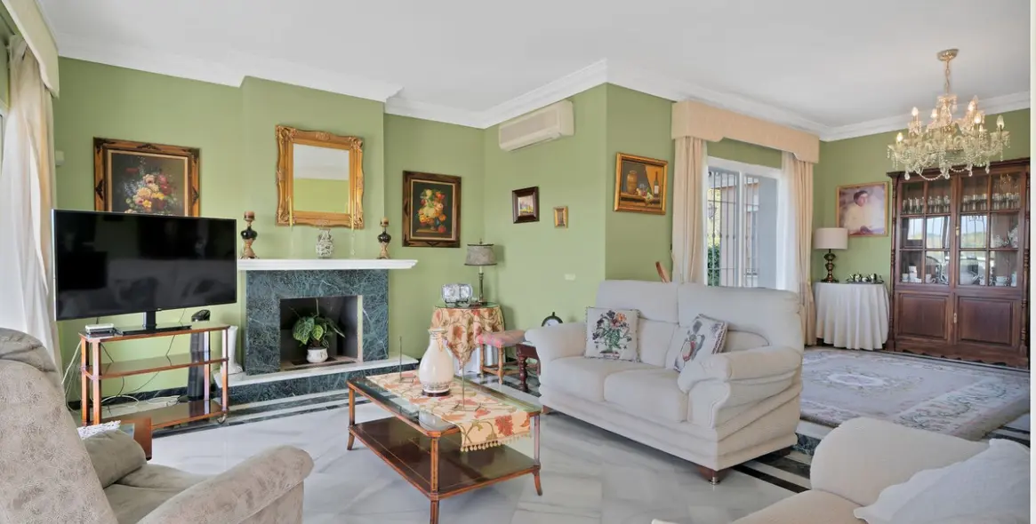 Продажа  отдельно стоящей виллы в San Pedro de Alcántara (район San Pedro de Alcántara) 14