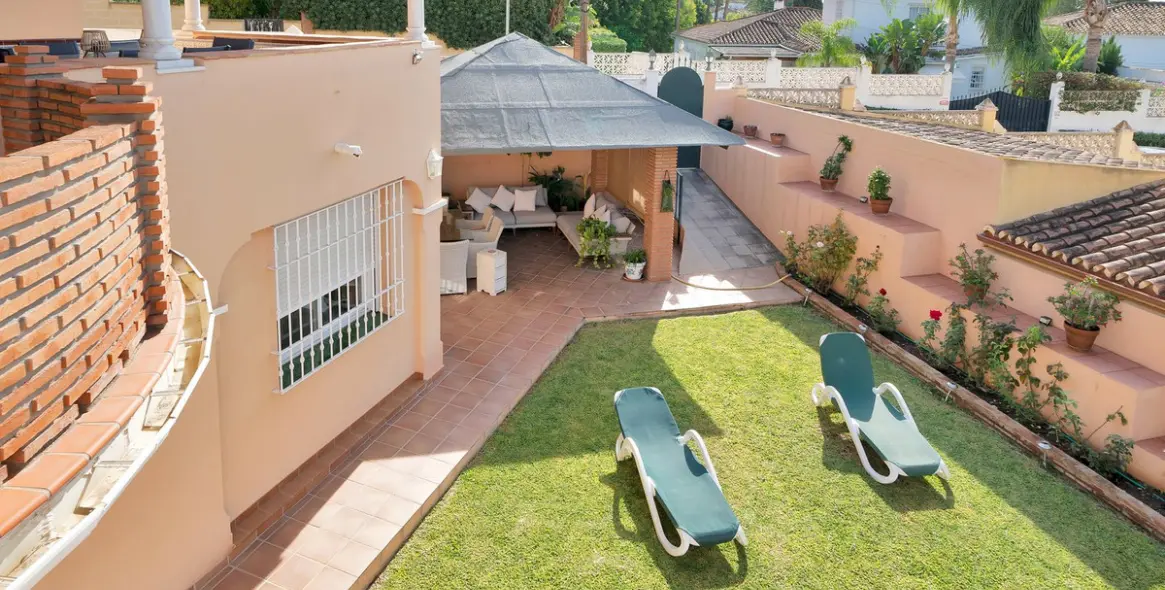 Venta de villa independiente en San Pedro de Alcántara 21