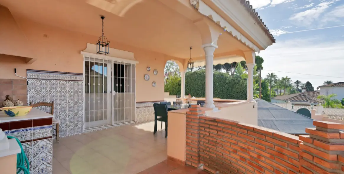 Venta de villa independiente en San Pedro de Alcántara 23