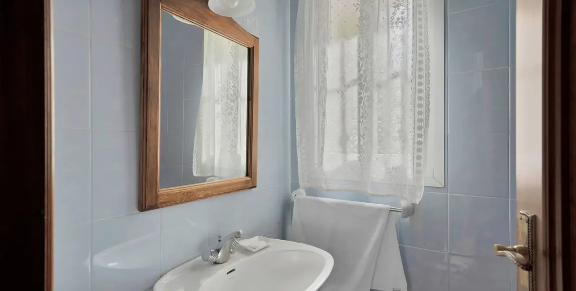 Venta de villa independiente en San Pedro de Alcántara 28