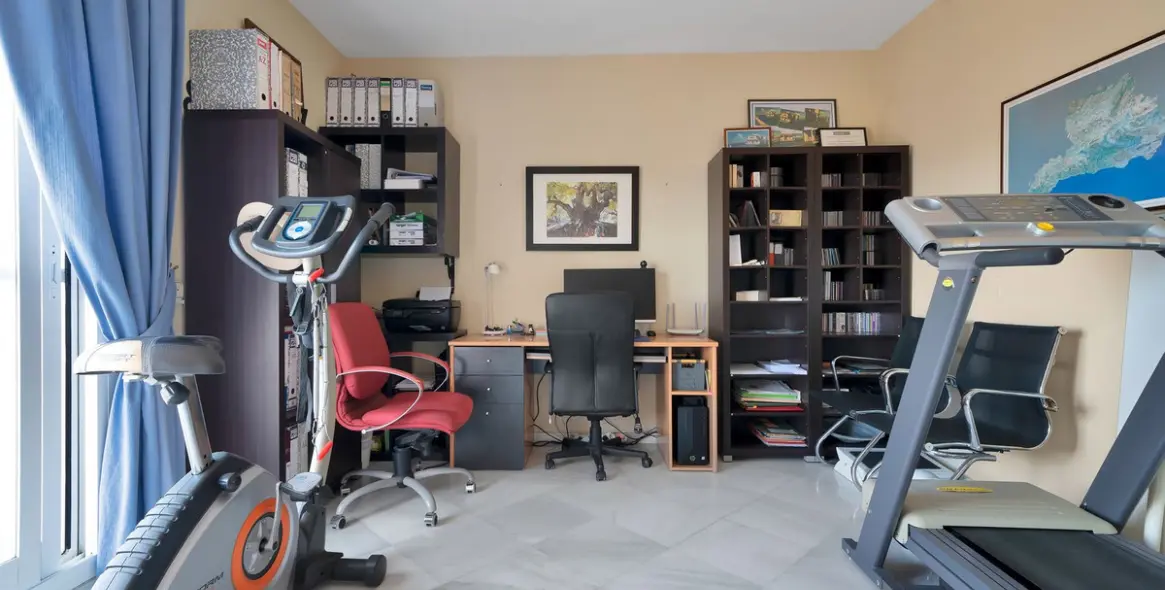 Venta de villa independiente en San Pedro de Alcántara 42