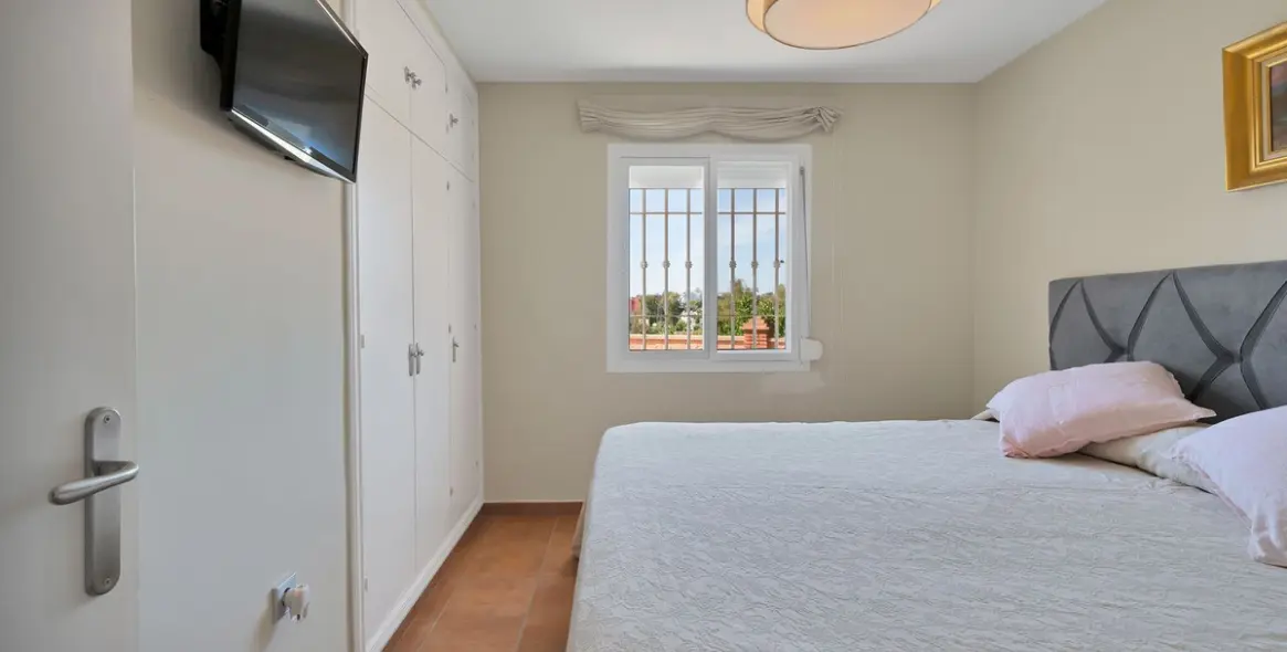 Venta de villa independiente en San Pedro de Alcántara 52