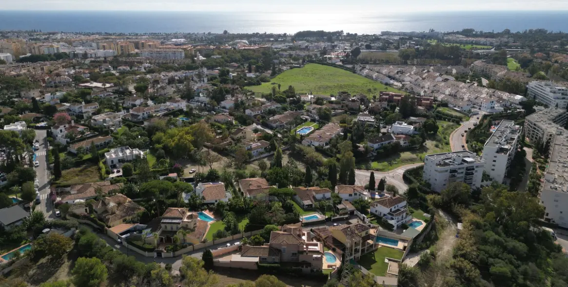 Продажа  отдельно стоящей виллы в San Pedro de Alcántara 5