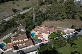 Image 9 thumb