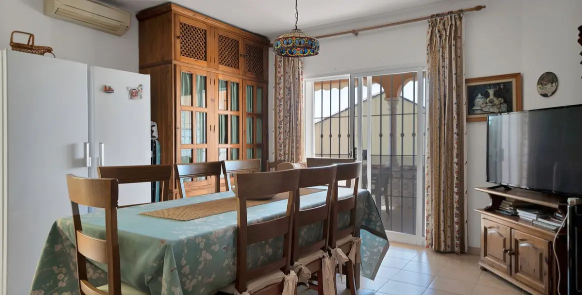Продажа  отдельно стоящей виллы в San Pedro de Alcántara 30