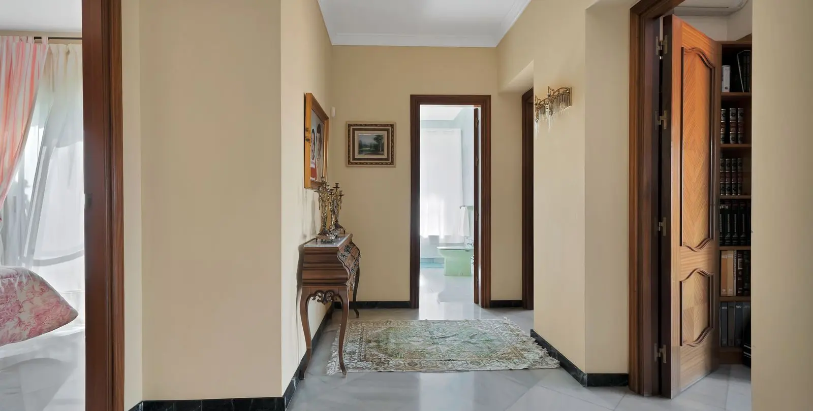 Продажа  отдельно стоящей виллы в San Pedro de Alcántara 39