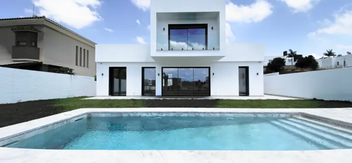 Venta de villa independiente en Mijas 0