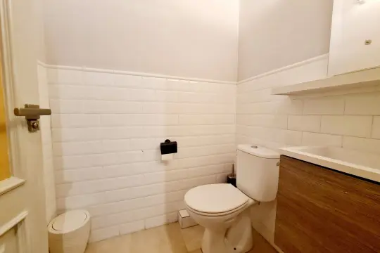 Image 8 thumb