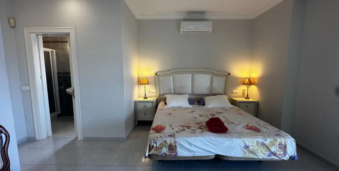 Venta de villa independiente en Mijas 30