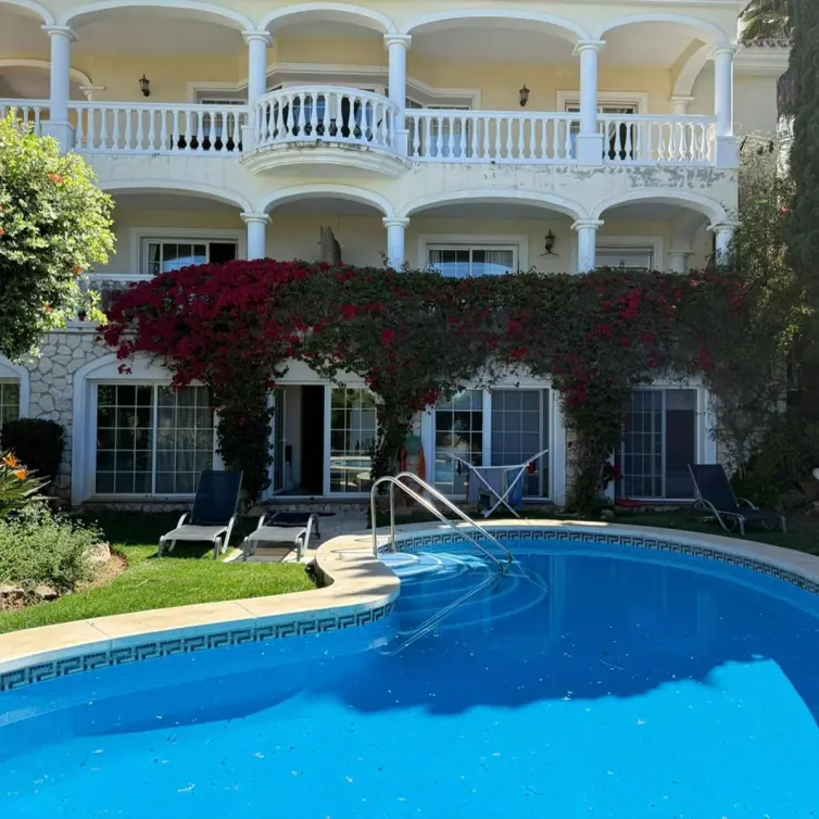 Sale of detached villa in Mijas