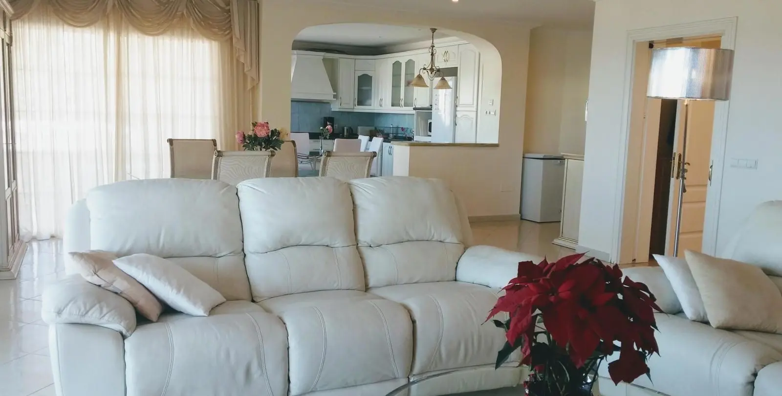 Продажа  отдельно стоящей виллы в Mijas 7