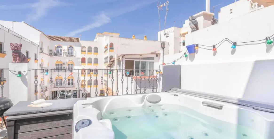 Sale of townhouse in Marbella 1