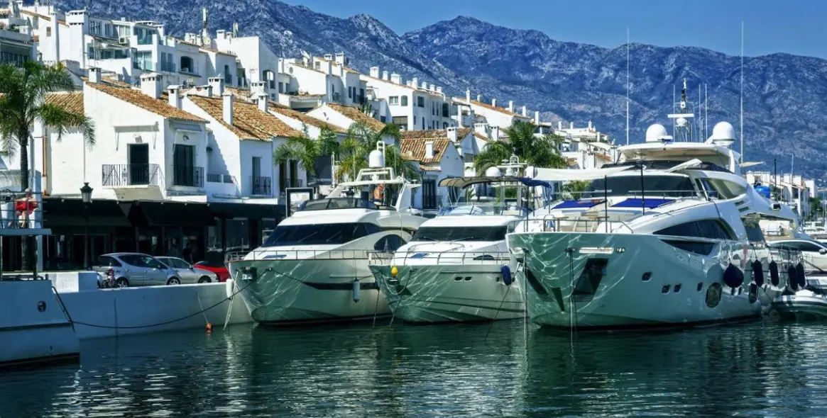 Sale of townhouse in Marbella 29