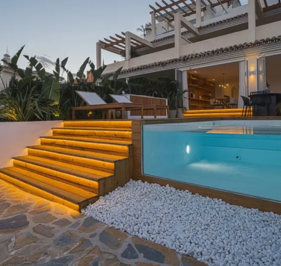 Long-term rent of middle floor apartment in Nueva Andalucía